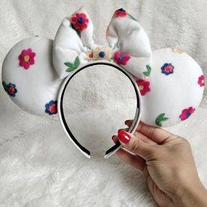 ✨SOLD✨Embroidered Flower Mouse Ears